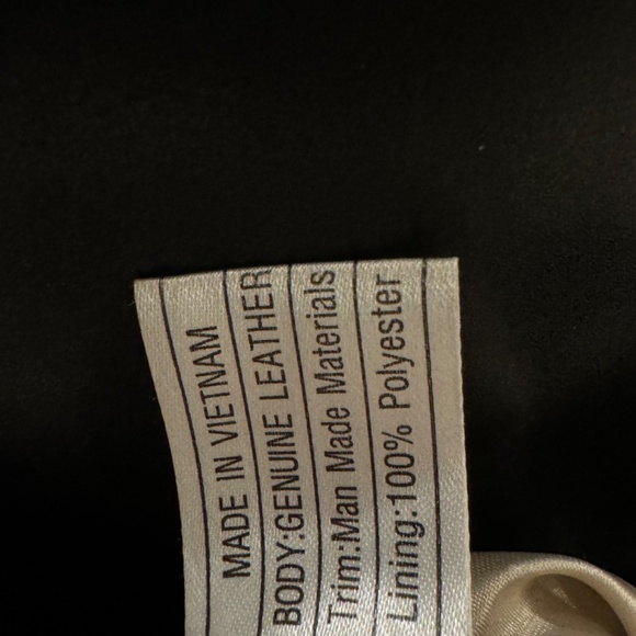 Small Black Leather Backpack - Picture 5 of 9